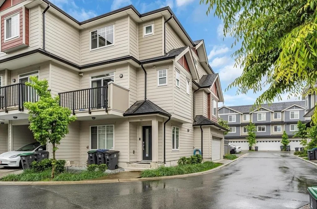 Townhouse for sale at 113 13898 64 Avenue Surrey British Columbia - MLS: R3126504