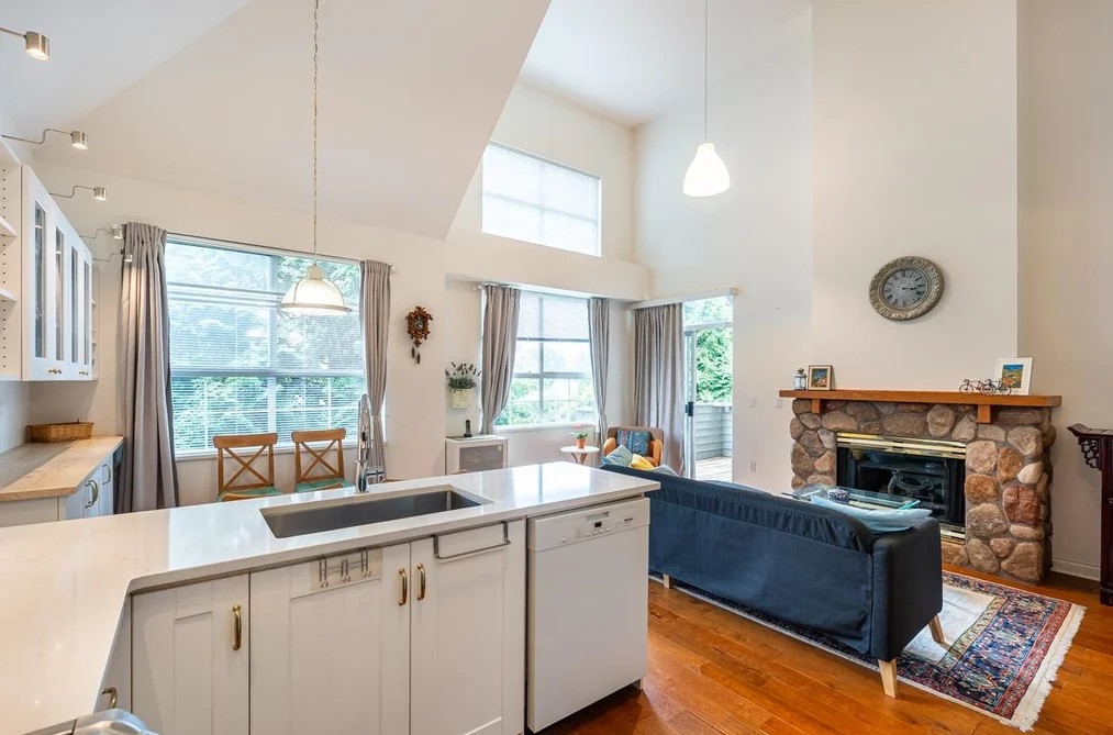 113 1465 PARKWAY BOULEVARD, Coquitlam BC V3E 3E6, Coquitlam BC — Residential for Sale — Photo 12 of 35