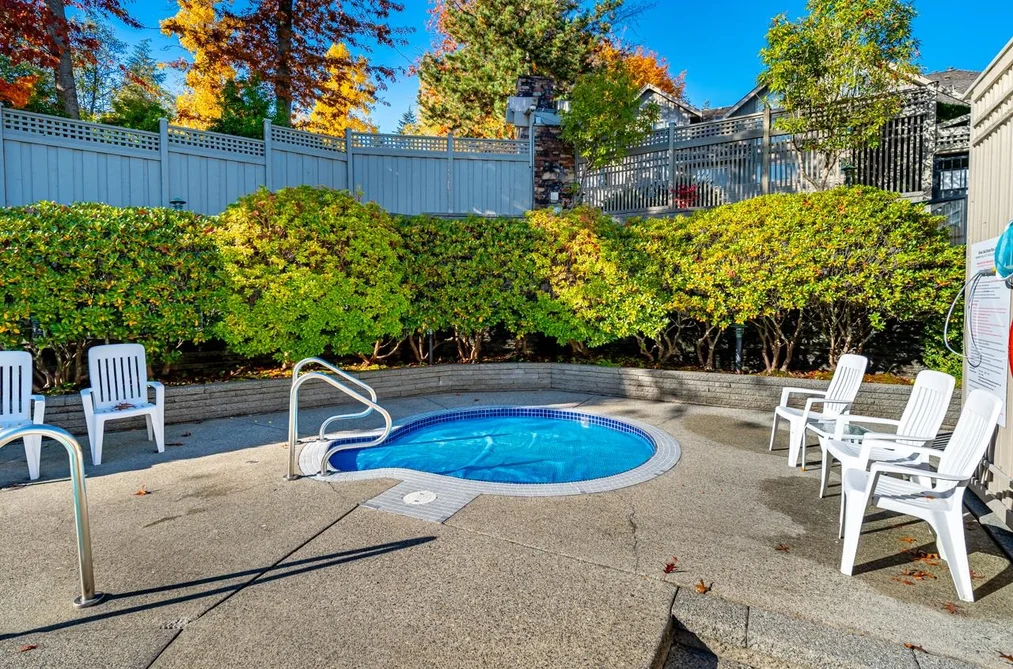 113 1465 PARKWAY BOULEVARD, Coquitlam BC V3E 3E6, Coquitlam BC — Residential for Sale — Photo 32 of 35