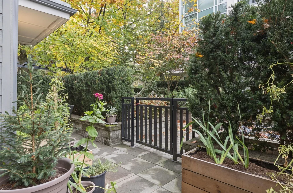 113-277 W 1st Street, North Vancouver, BC - Condo for Sale - Photo 15 of 35 113-277 W 1st Street, North Vancouver, BC - Condo for Sale - Photo 15 of 35