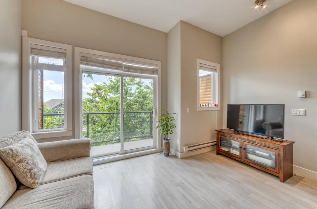113 3525 CHANDLER STREET, Coquitlam BC V3E 0L9, Coquitlam BC — Residential for Sale — Photo 8 of 35