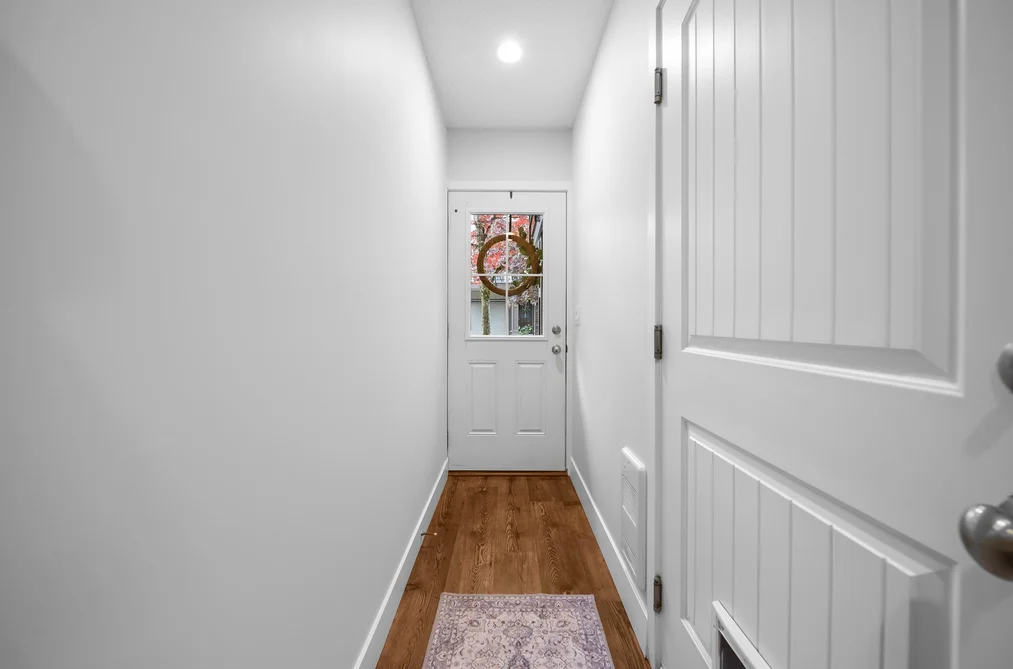 113 4401 BLAUSON BOULEVARD, Abbotsford BC V3G 0A4, Abbotsford BC — Residential for Sale - Photo 3