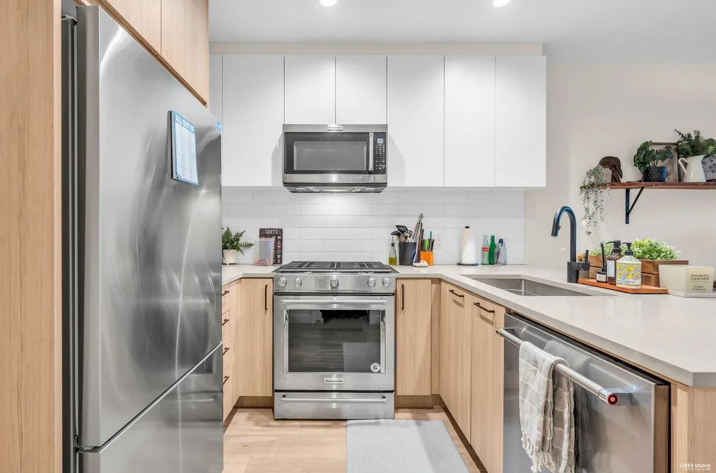 707 Como Lake Ave Unit 113, Coquitlam, BC - MLS: R3170712
