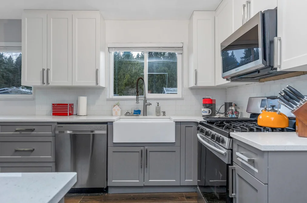 1130 BLUE HERON CRESCENT, Port Coquitlam BC V3B 1X1, Port Coquitlam BC — Residential for Sale - Photo 6