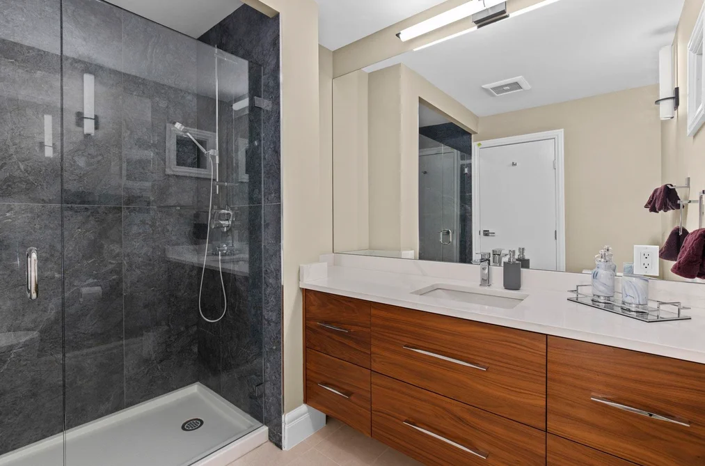 1130 EYREMOUNT DRIVE, West Vancouver, BC — Residential for Sale — Photo 24 of 40