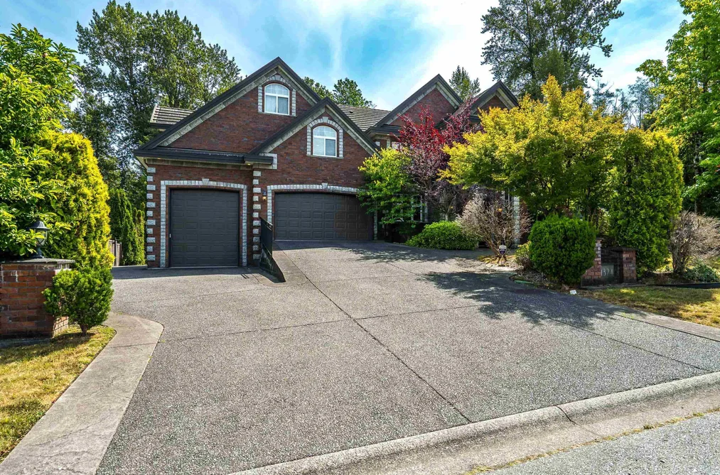 House for sale at 11324 161 Street Surrey British Columbia - MLS: R3039495