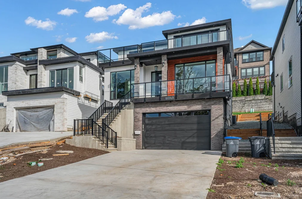 11342 RIVER ROAD, Surrey BC V3V 2V6, Surrey BC — Residential for Sale - Photo 2