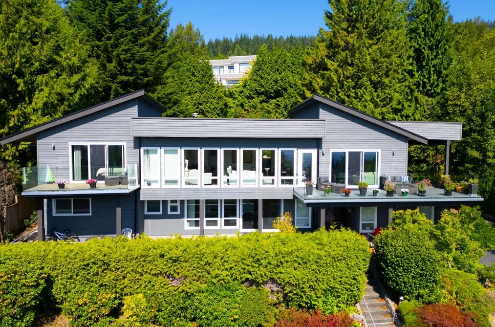House for sale at 1135 Groveland Court West Vancouver British Columbia - MLS: R3157910
