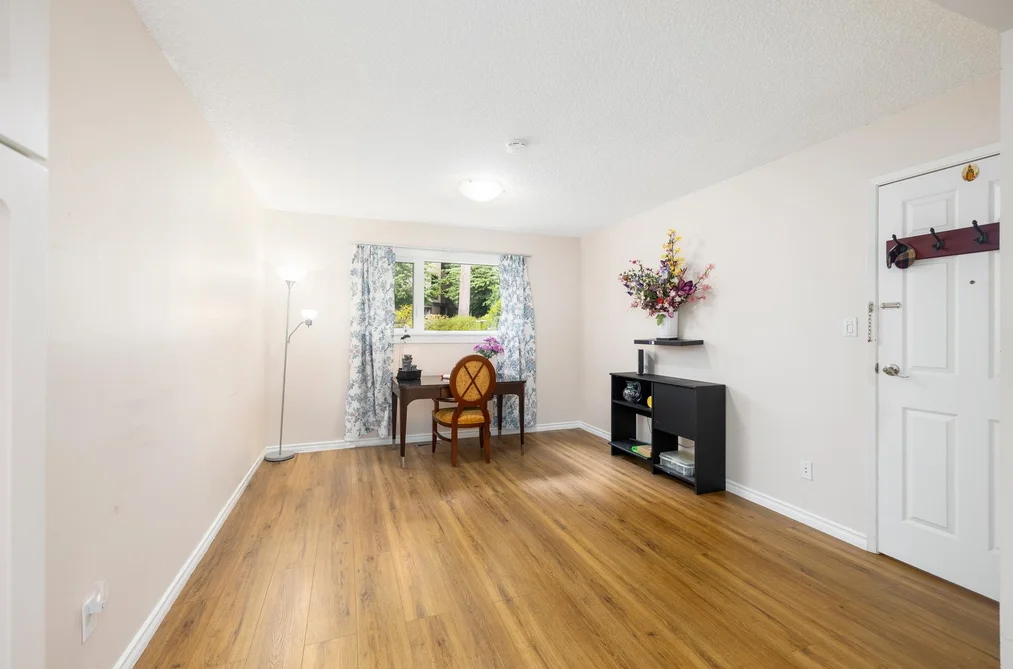 1135 HERITAGE BOULEVARD, North Vancouver BC V7J 3G8, North Vancouver BC — Residential for Sale - Photo 4