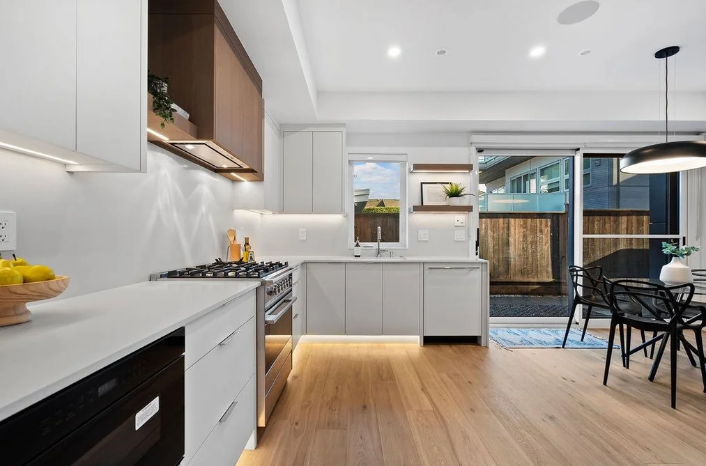 Townhouse for sale at 1135 W 33rd Avenue Vancouver British Columbia - MLS: R3126059