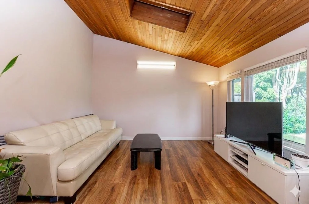 1136 LANSDOWNE DRIVE, Coquitlam BC V3B 5R3, Coquitlam BC — Residential for Sale - Photo 4