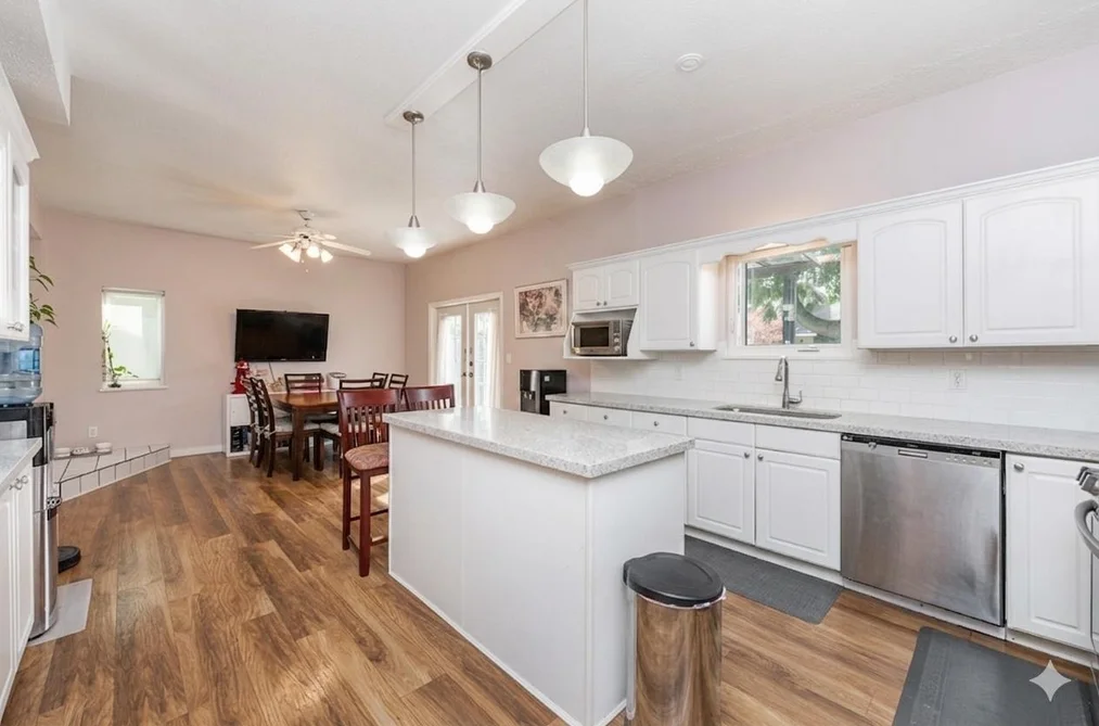 1136 LANSDOWNE DRIVE, Coquitlam BC V3B 5R3, Coquitlam BC — Residential for Sale - Photo 6