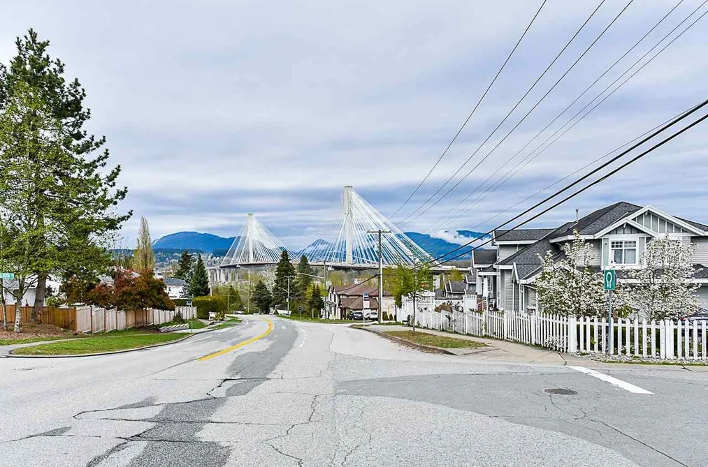 House for sale at 11372 Surrey Road Surrey British Columbia - MLS: R3150810