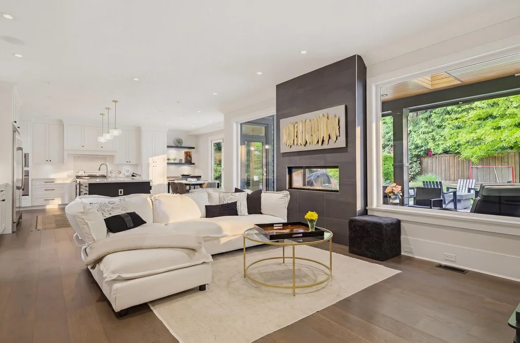 1138 RIDGEWOOD DRIVE, North Vancouver BC V7R 1J3, North Vancouver BC — Residential for Sale - Photo 3