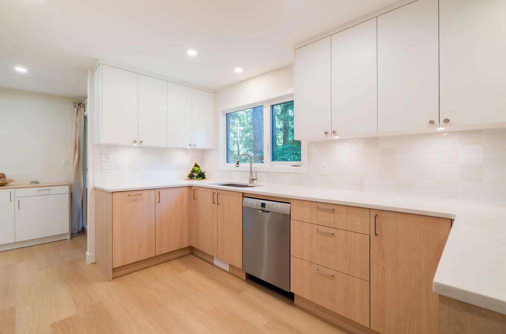 1139 HERITAGE BOULEVARD, North Vancouver BC V7J 3G8, North Vancouver BC — Residential for Sale — Photo 13 of 40