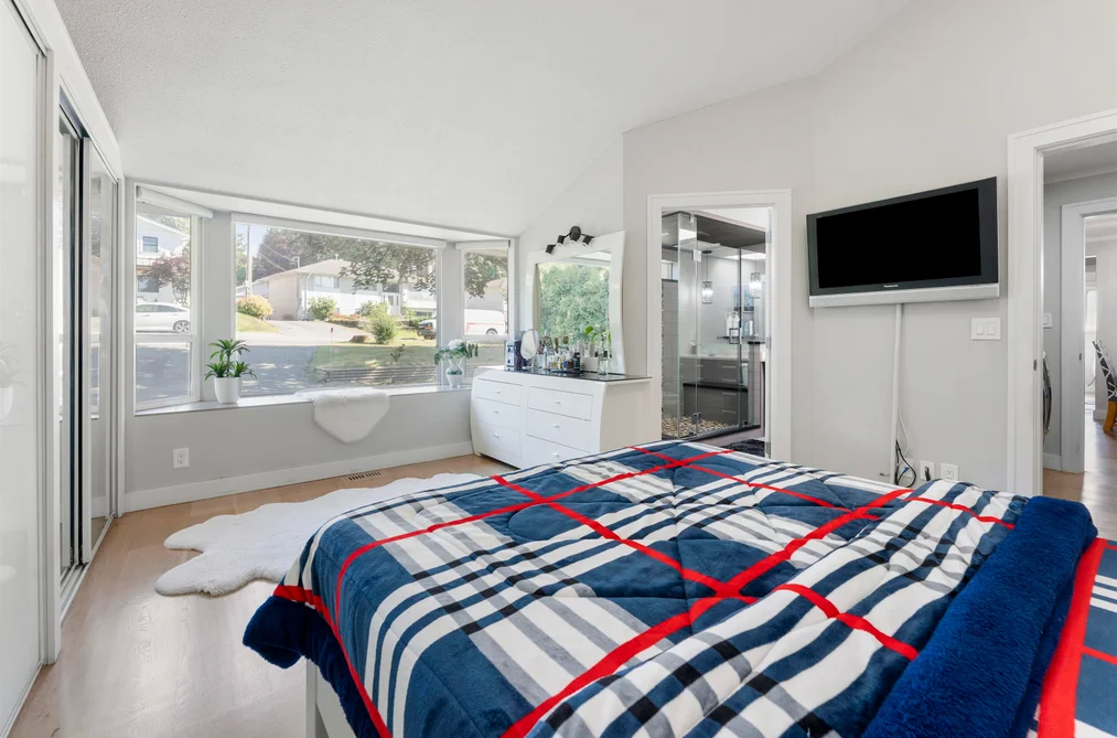11399 S LOUGHREN DRIVE, Surrey BC V3R 4Z5, Surrey BC — Residential for Sale — Photo 15 of 37
