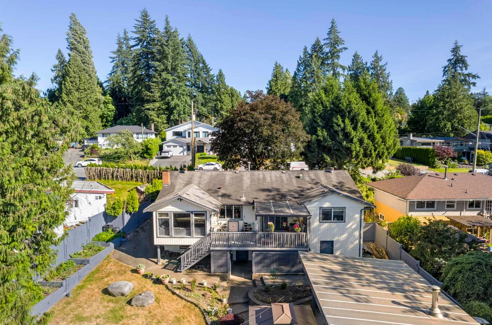 11399 S LOUGHREN DRIVE, Surrey BC V3R 4Z5, Surrey BC — Residential for Sale — Photo 2 of 37