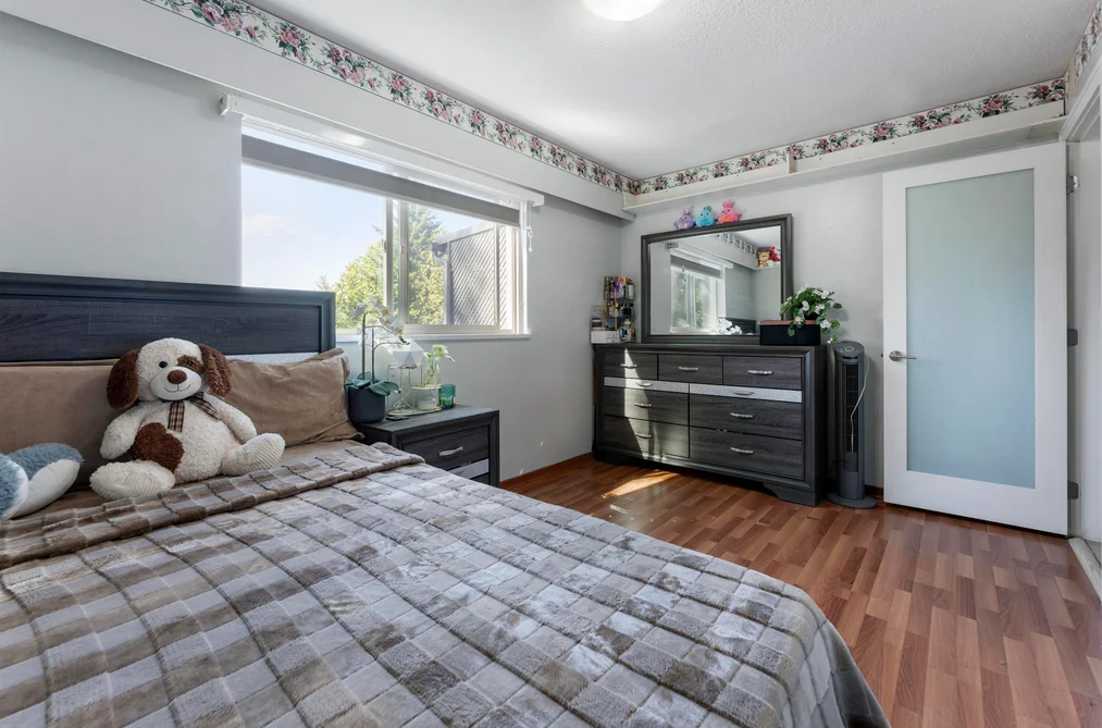 11399 S LOUGHREN DRIVE, Surrey BC V3R 4Z5, Surrey BC — Residential for Sale — Photo 24 of 37