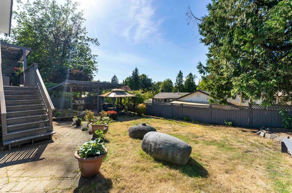 11399 S LOUGHREN DRIVE, Surrey BC V3R 4Z5, Surrey BC — Residential for Sale — Photo 32 of 37