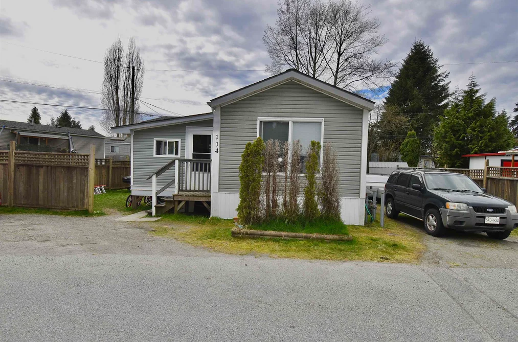 114 1413 SUNSHINE COAST HIGHWAY, Gibsons BC V0N 1V5, Gibsons BC — Residential for Sale - Photo 2