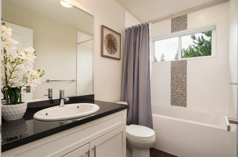 114-1460 Southview Street, Coquitlam, BC - Townhouse for Sale - Photo 21 of 29 114-1460 Southview Street, Coquitlam, BC - Townhouse for Sale - Photo 21 of 29
