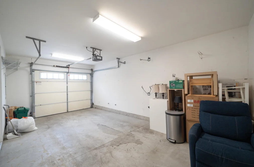 114-1460 Southview Street, Coquitlam, BC - Townhouse for Sale - Photo 25 of 29 114-1460 Southview Street, Coquitlam, BC - Townhouse for Sale - Photo 25 of 29