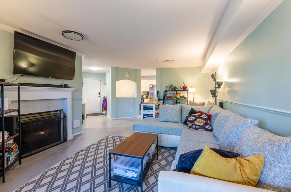 Condo for sale at 114 2750 Fairlane Street Abbotsford British Columbia - MLS: R3119109
