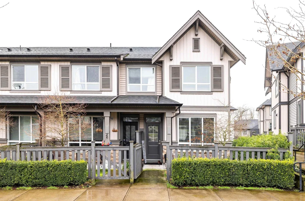 Townhouse for sale at 114 30930 Westridge Place Abbotsford British Columbia - MLS: R3098913