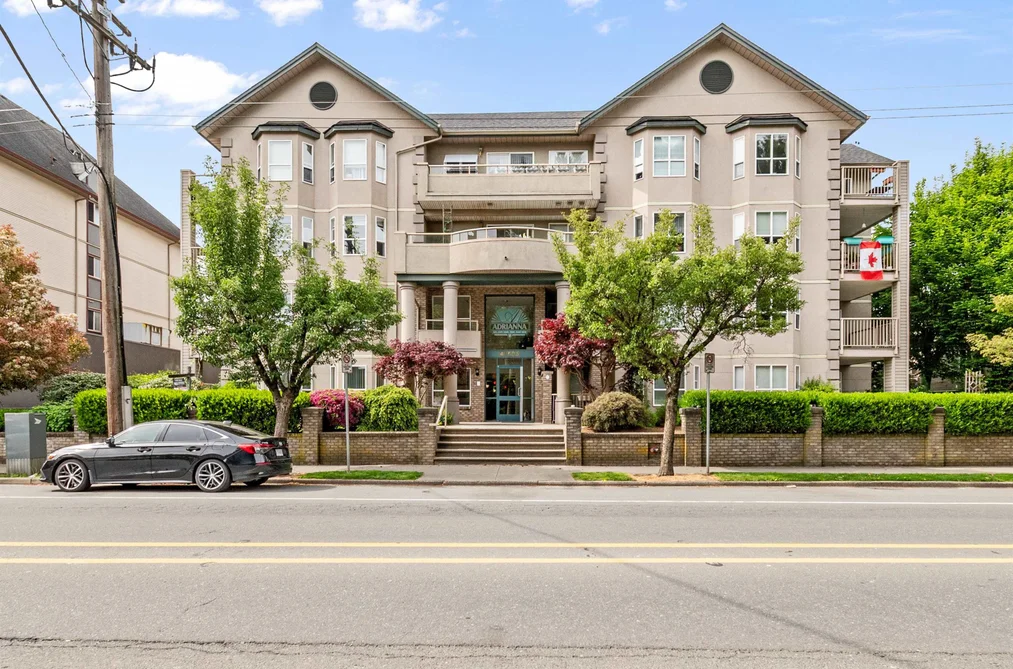 Condo for sale at 114 46693 Yale Road Chilliwack British Columbia - MLS: R3000888