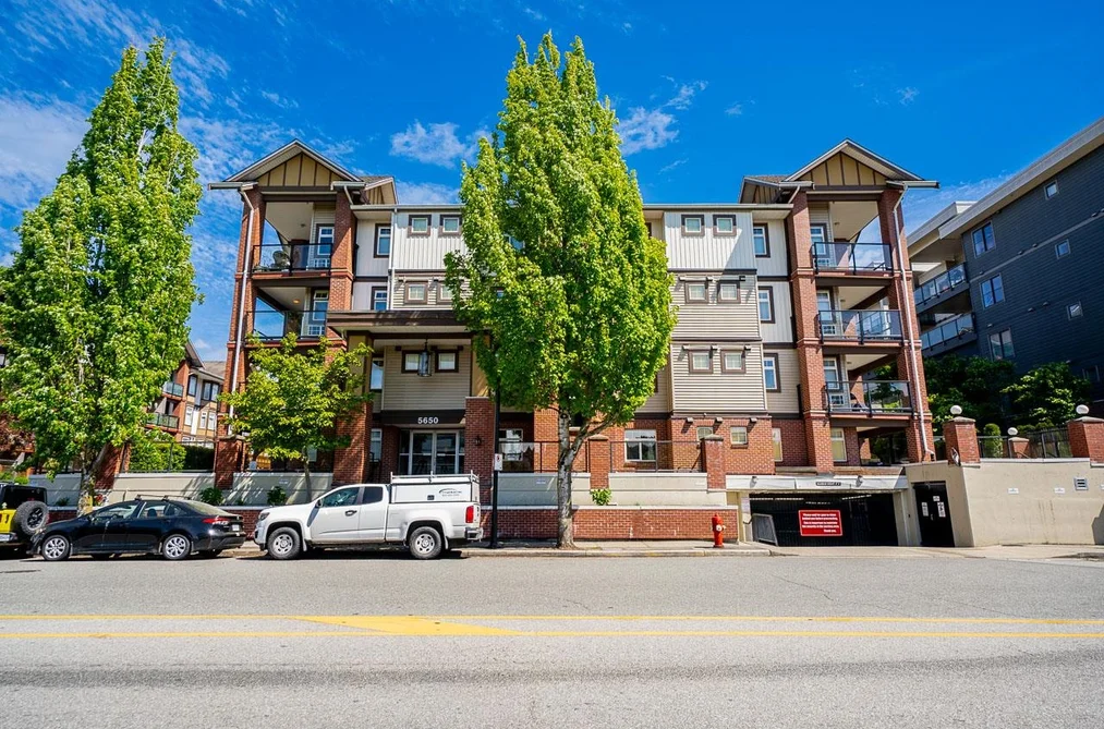 114 5650 201A STREET, Langley BC V3A 0B3, Langley BC — Residential for Sale - Photo 2