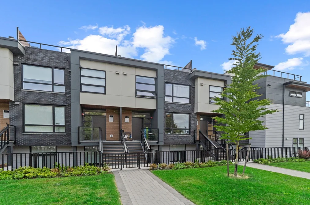 Townhouse for sale at 114 6085 Irmin Street Burnaby British Columbia - MLS: R3065060