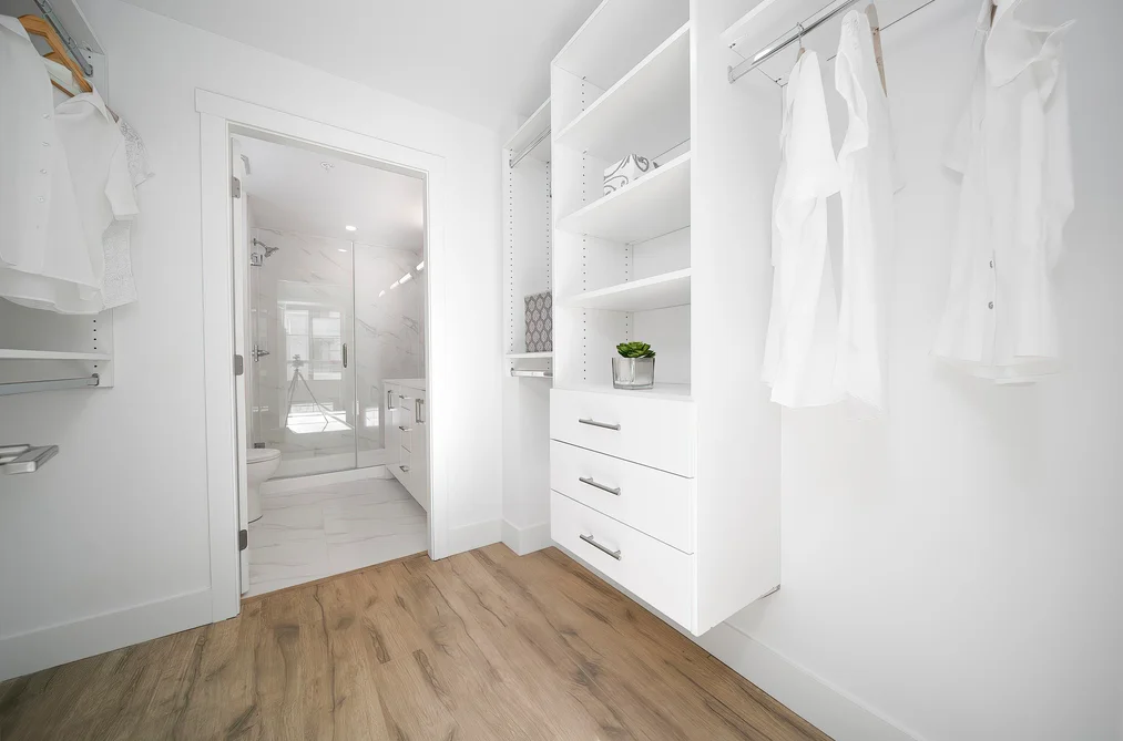 114 6338 KING GEORGE BOULEVARD, Surrey BC V3X 1E9, Surrey BC — Residential for Sale - Photo 3