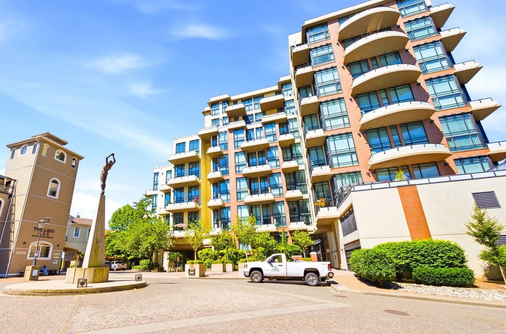 114 8 RENAISSANCE SQUARE, New Westminster BC V3M 7A9, New Westminster BC — Residential for Sale — Photo 39 of 40