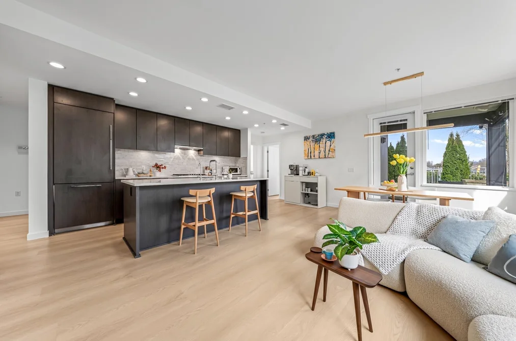 Condo for sale at 114 9233 Odlin Road Richmond British Columbia - MLS: R3097888