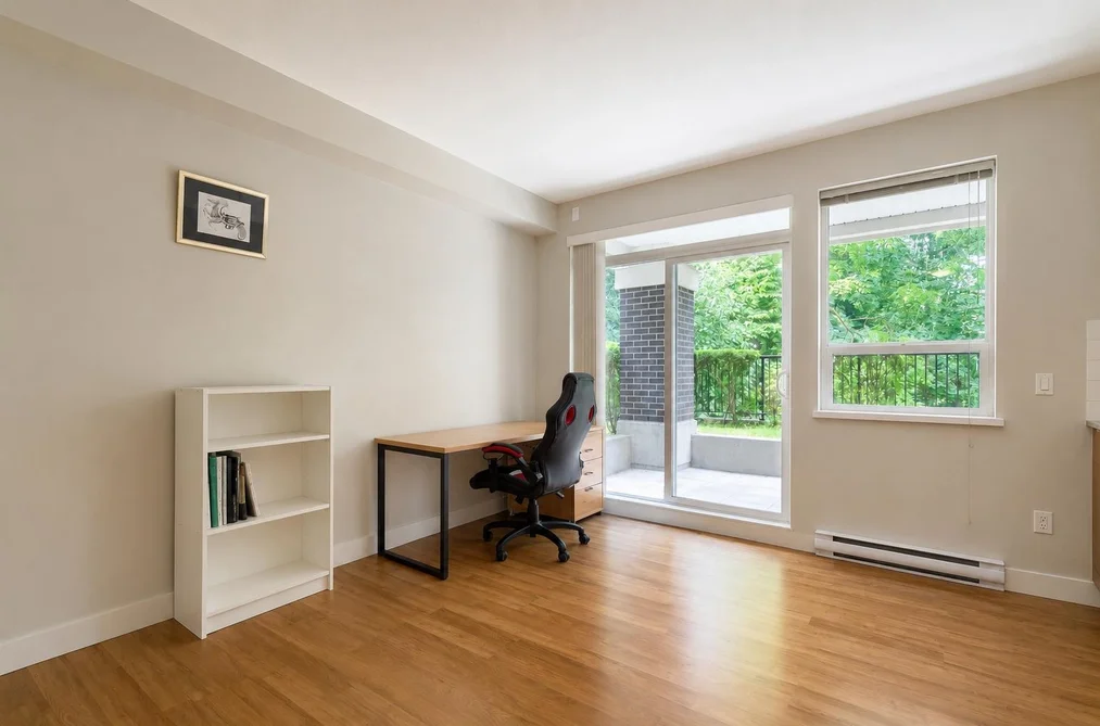 114 9655 KING GEORGE BOULEVARD, Surrey BC V3T 0C7, Surrey BC — Residential for Sale — Photo 4 of 14