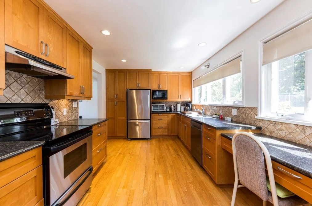 1140 PINEWOOD CRESCENT, North Vancouver BC V7P 1E8, North Vancouver BC — Residential for Sale — Photo 11 of 28