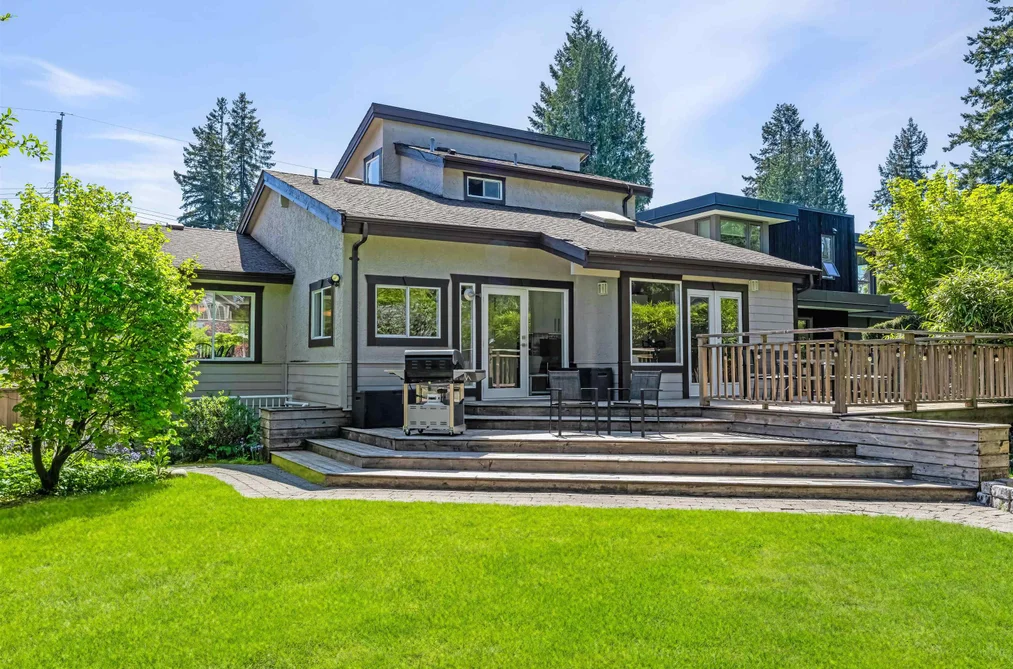 House for sale at 1140 W 20th Street North Vancouver British Columbia - MLS: R3122988