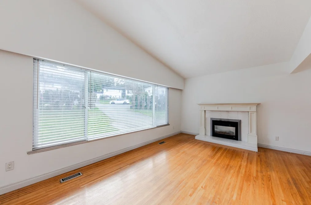 11411 LOUGHREN DRIVE, Surrey BC V3R 4Z5, Surrey BC — Residential for Sale - Photo 7