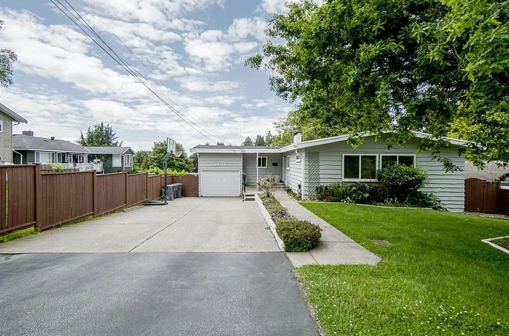 House for sale at 11429 139a Street Surrey British Columbia - MLS: R3087553