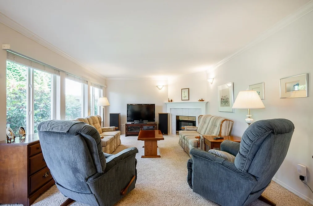 11443 ROYAL CRESCENT, Surrey, BC — Residential for Sale — Photo 11 of 40