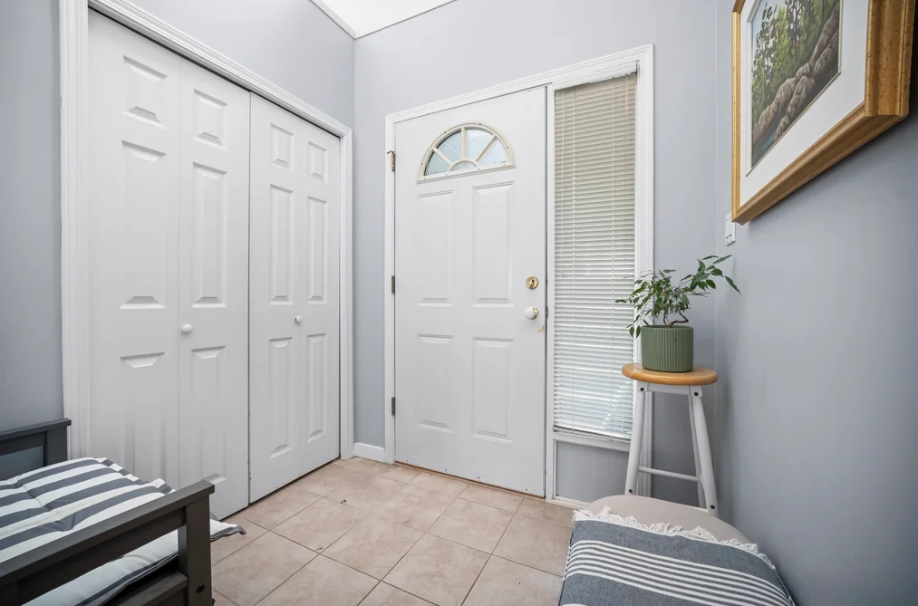 1145 O'FLAHERTY GATE, Port Coquitlam BC V3C 6H2, Port Coquitlam BC — Residential for Sale - Photo 4