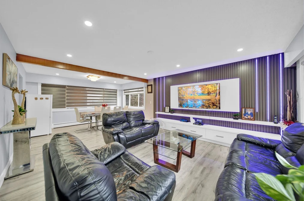House for sale at 11465 139a Street Surrey British Columbia - MLS: R3092952