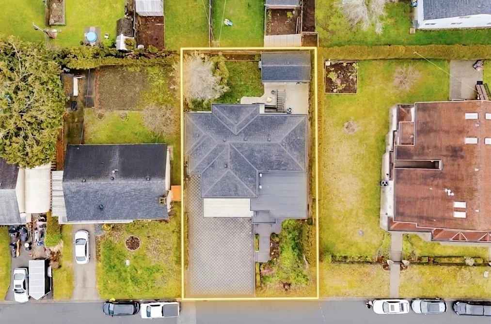 11467 76A AVENUE, Delta BC V4C 1L5, Delta BC — Residential for Sale - Photo 2