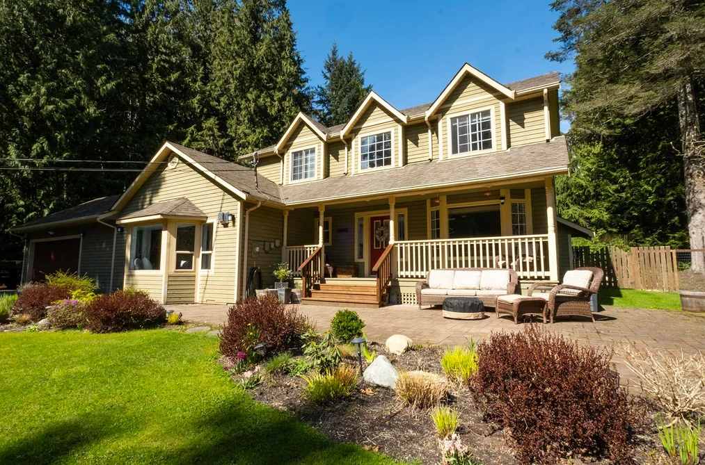 House for sale at 1148 Gower Point Road Gibsons British Columbia - MLS: R3110107