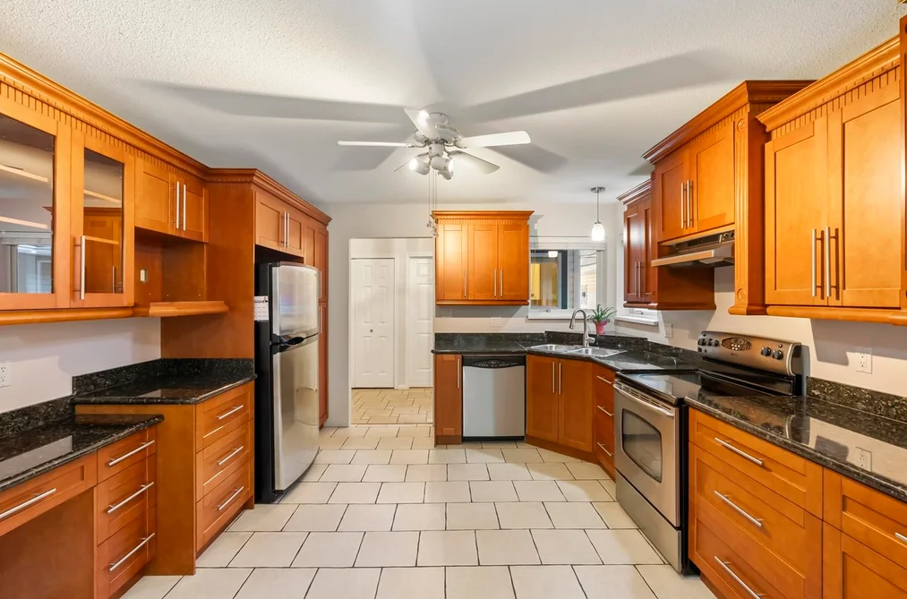 115 10172 141 STREET, Surrey BC V3T 4P6, Surrey BC — Residential for Sale - Photo 6