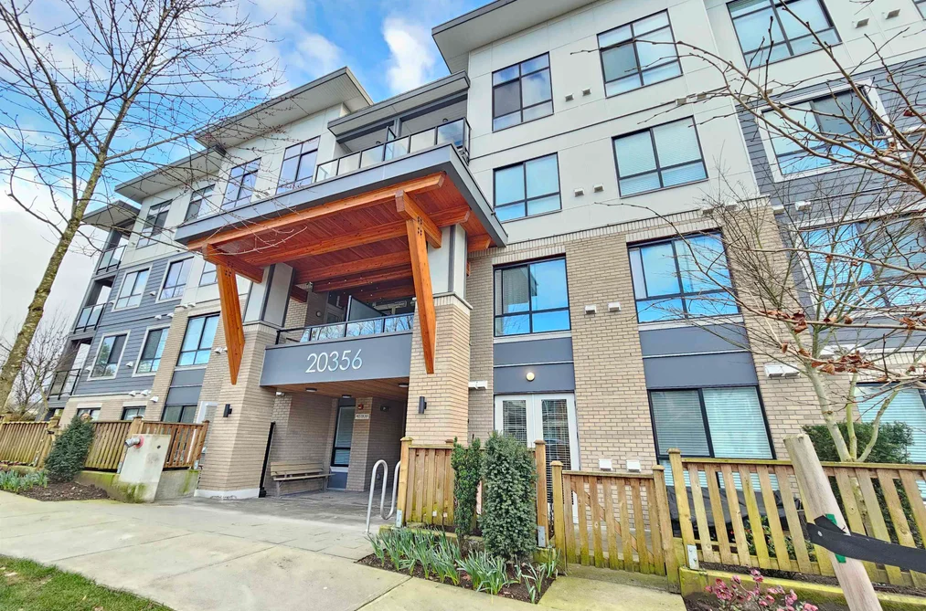 Condo for sale at 115 20356 72b Avenue Langley British Columbia - MLS: R3097597
