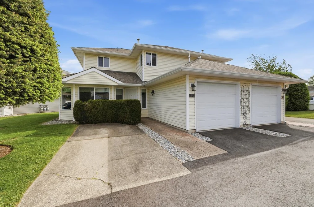 Townhouse for sale at 115 21928 48 Avenue Langley British Columbia - MLS: R3125841