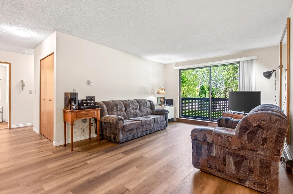 115 535 BLUE MOUNTAIN STREET, Coquitlam BC V3J 4R2, Coquitlam BC — Residential for Sale - Photo 3
