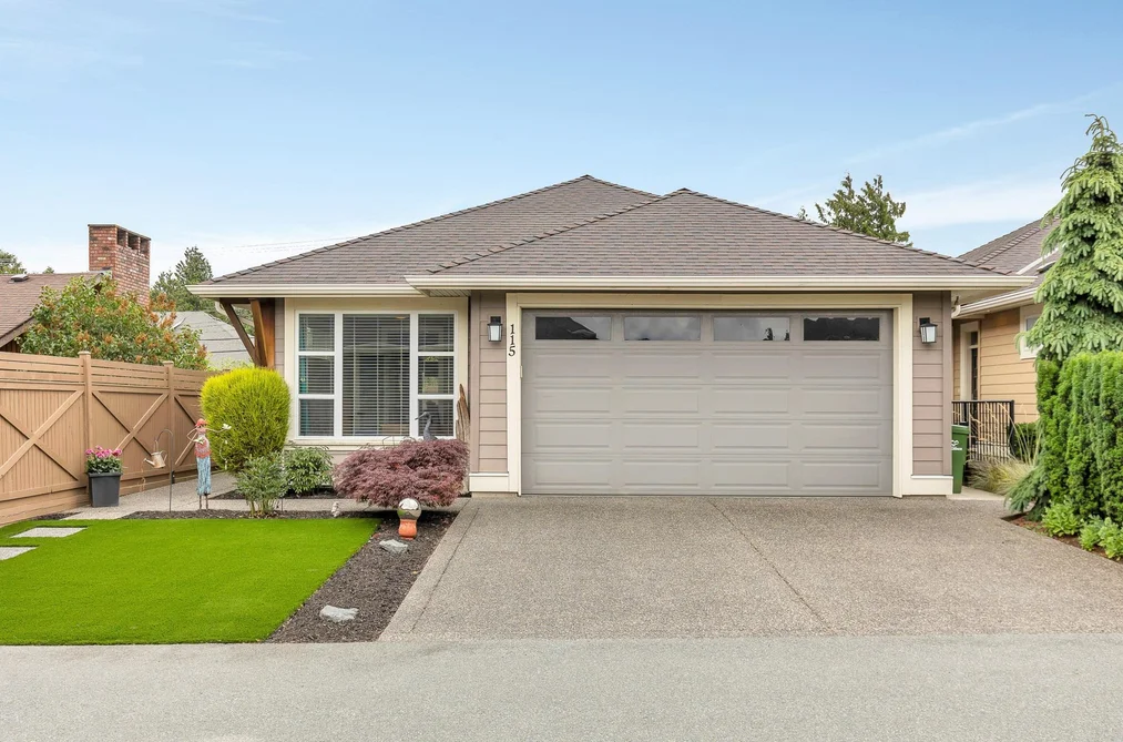 House for sale at 115 6540 Dogwood Drive Chilliwack British Columbia - MLS: R3106581