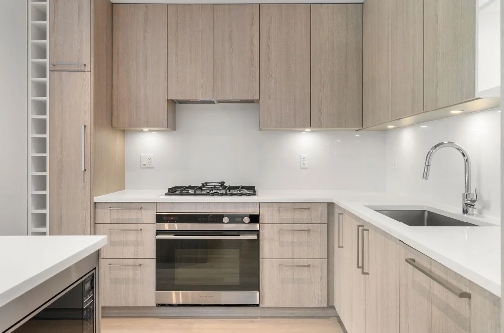 Condo for sale at 115 747 E 3rd Street North Vancouver British Columbia - MLS: R3164302